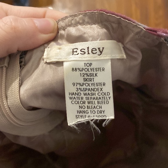 Floral Mini - Picture 3 of 3